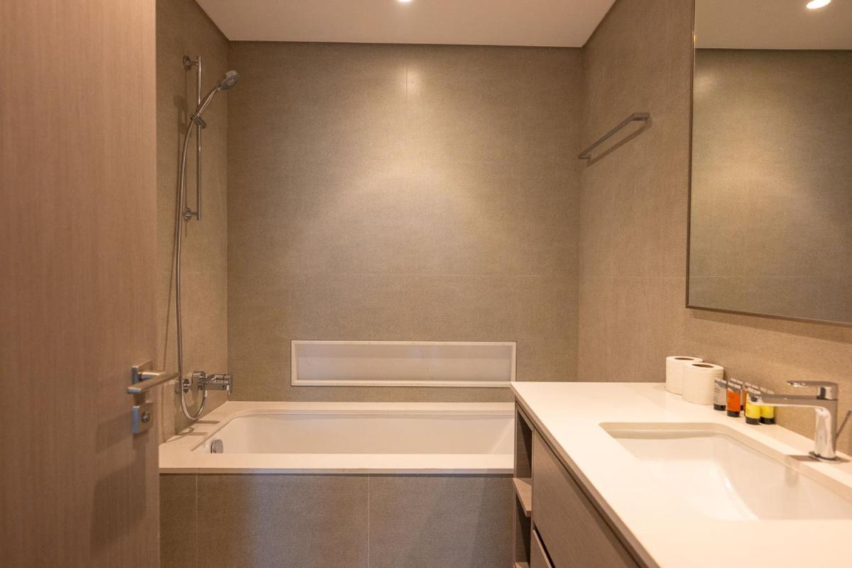 63rd High Floor - Full Private Burj Khalifa And Fountain View - 2 Bedroom * Dubai